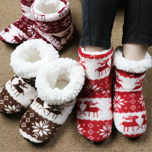 Chaussons d'intérieur douillets motif élan de Noël