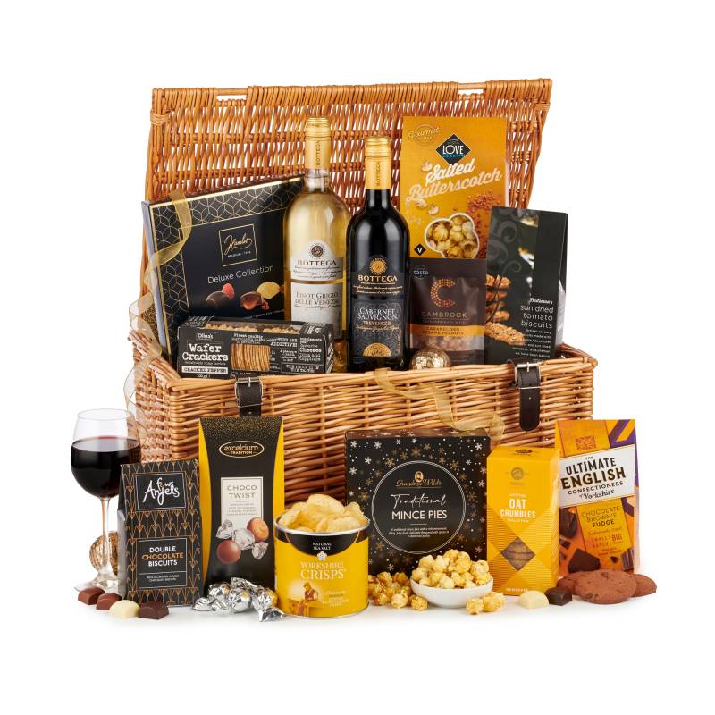 Celebrate the Season: The Joyful Christmas Hamper